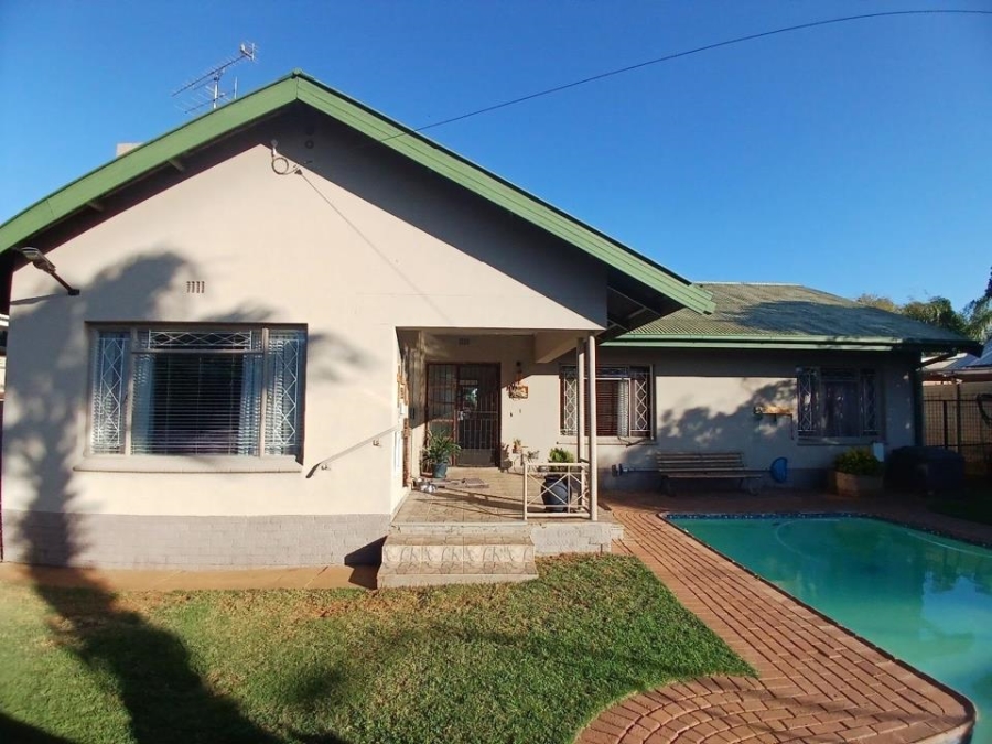 3 Bedroom Property for Sale in Albertynshof Northern Cape